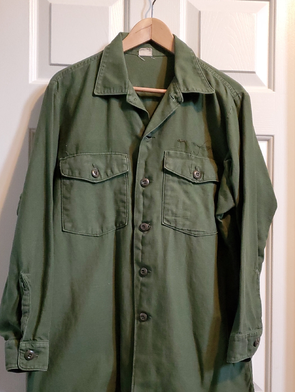 US Army Men's Small Olive Green Utility  Shirt
